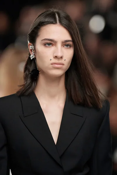 Look 212